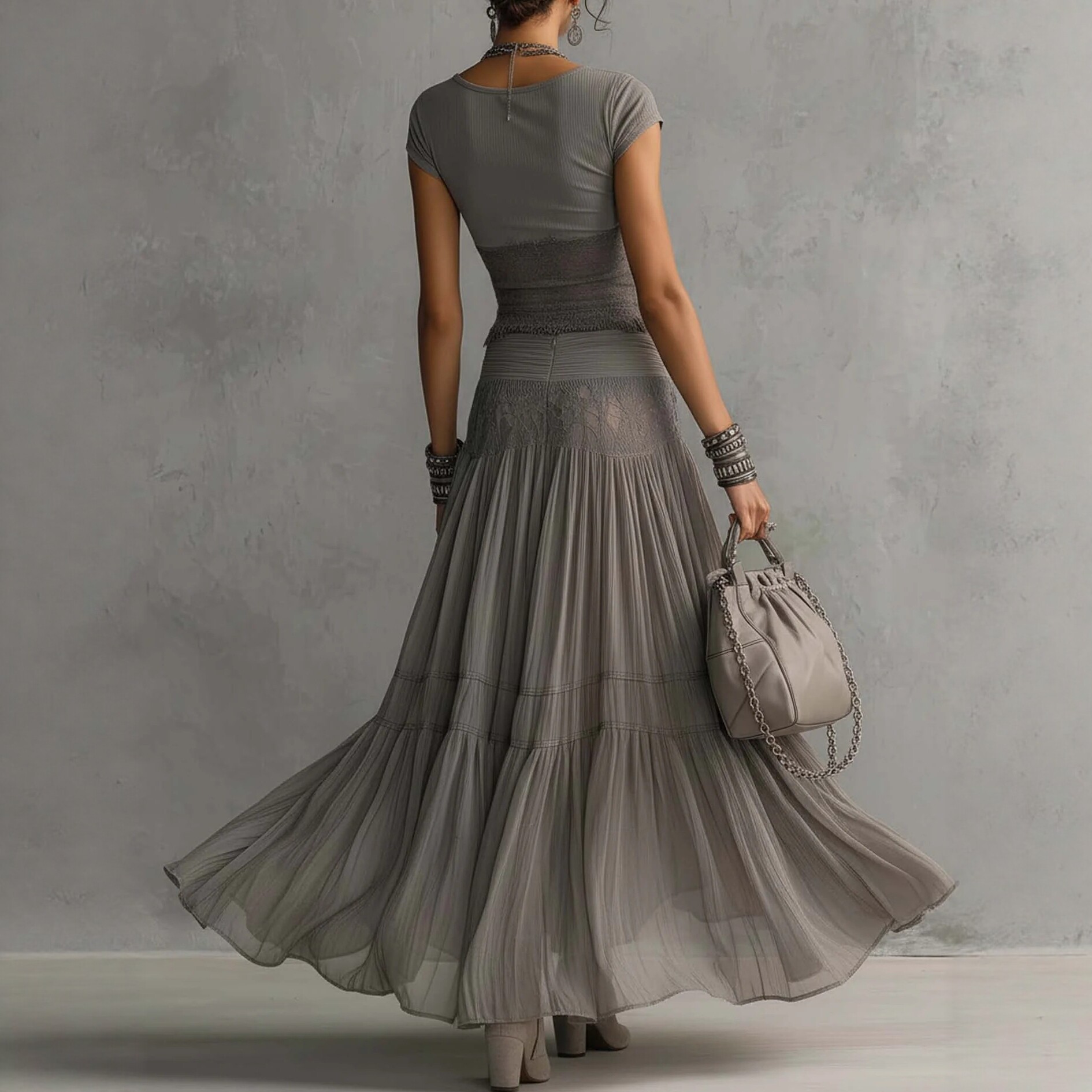 2026 Gray Knitted Top + Chiffo - Summer Clothing Accessories 评论和价格
