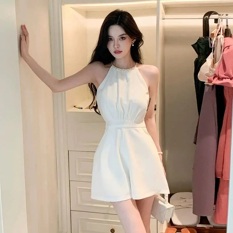 Cool White Woman Shorts Office - Summer Clothing Trends 2025 评论和价格